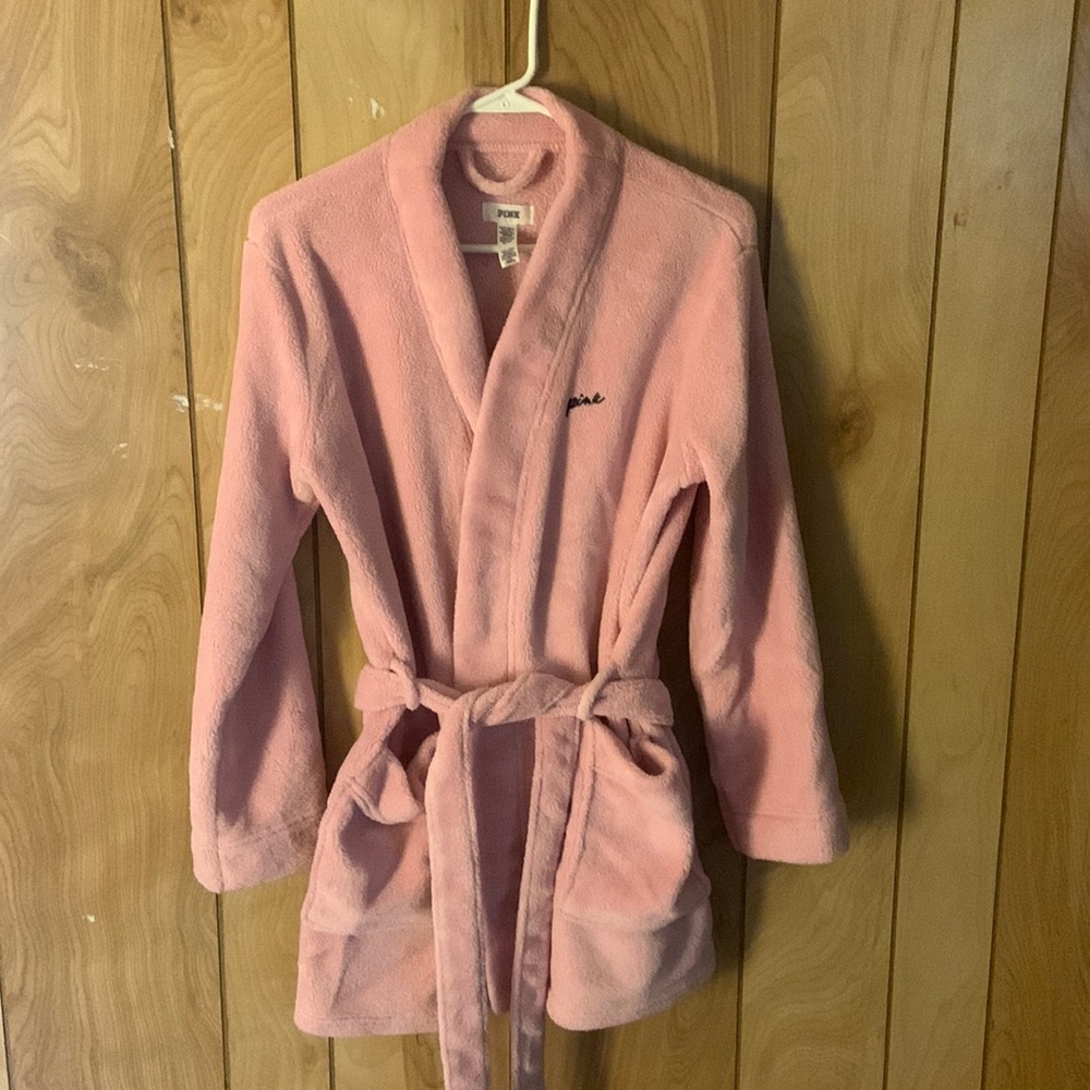 Women’s PINK Robe